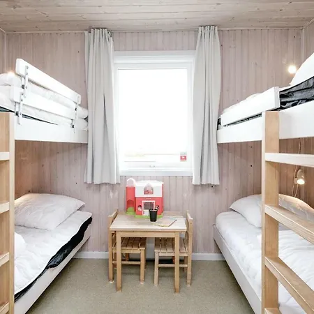 Holiday home Cozy In With Kitchen Lokken
